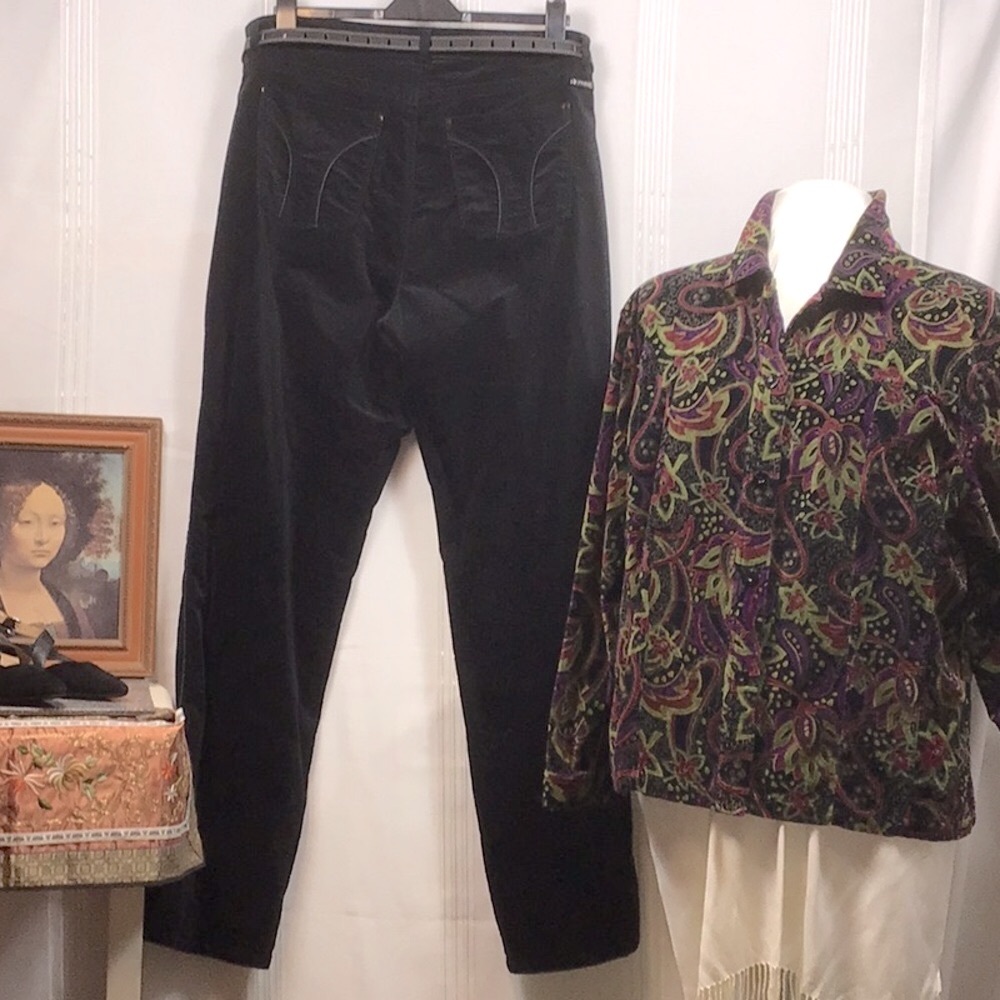 EDIT by Jeanne Beker Black Velvet Straight Leg Jeans Jewel Rivets Sz.16 Like New